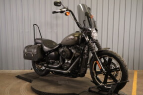 2019 Harley-Davidson® Street Bob® FXBB thumb 2