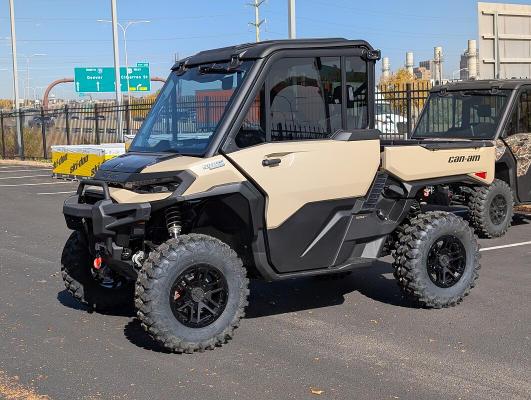 2026 Can-Am Defender Limited HD11, photo 7