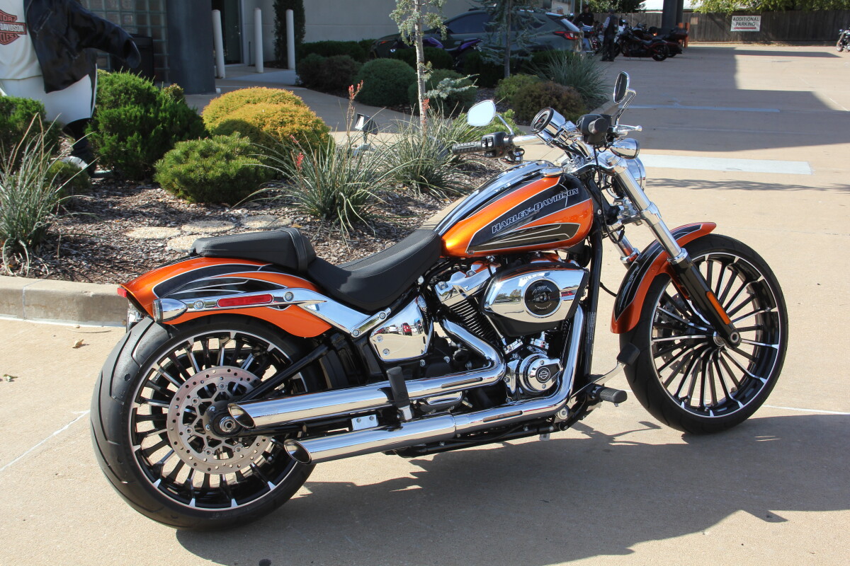 2025 Harley-Davidson Breakout Brilliant Red - Photo 5