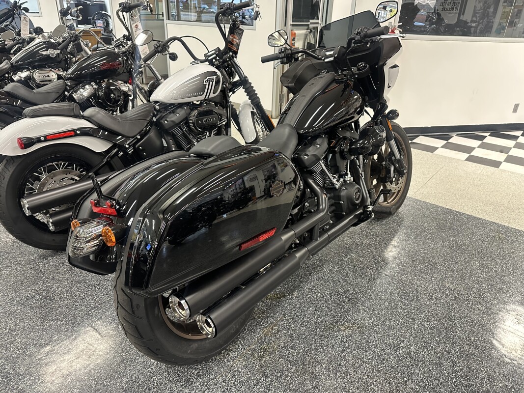 2023 Harley-Davidson Low Rider ST Vivid Black - Photo 4