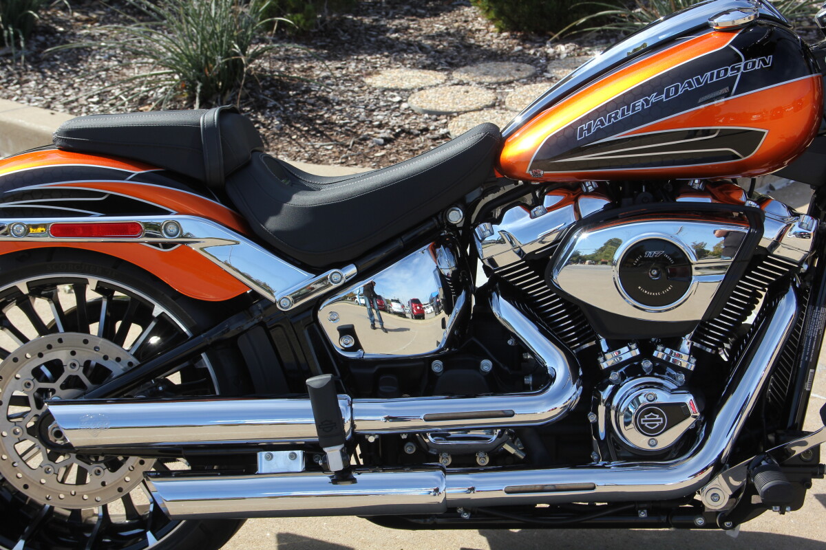 2025 Harley-Davidson Breakout Brilliant Red - Photo 10