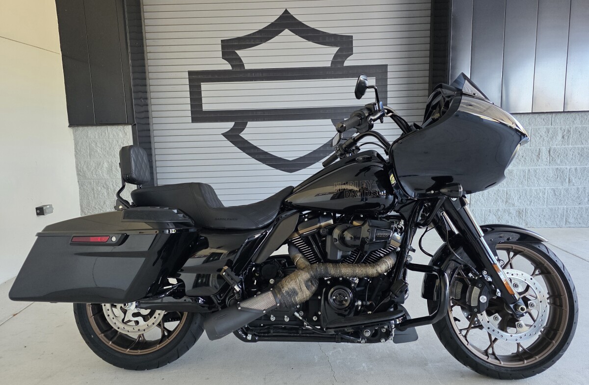 2023 Harley-Davidson Road Glide ST