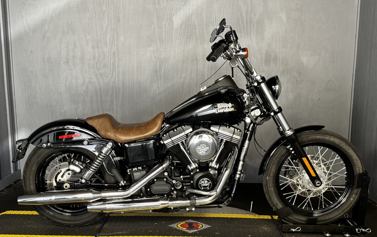 2017 Harley-Davidson FXDB103 BLACK
