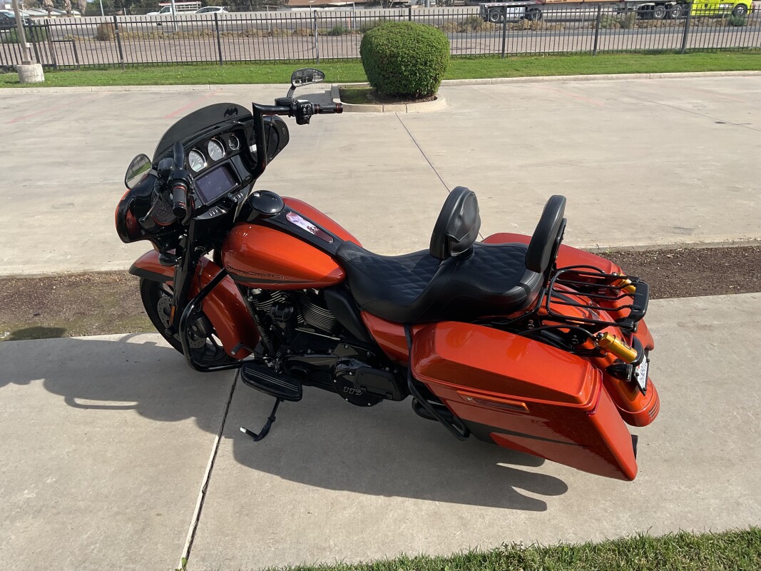 FLHXS 2019 Street Glide Special - Photo 6