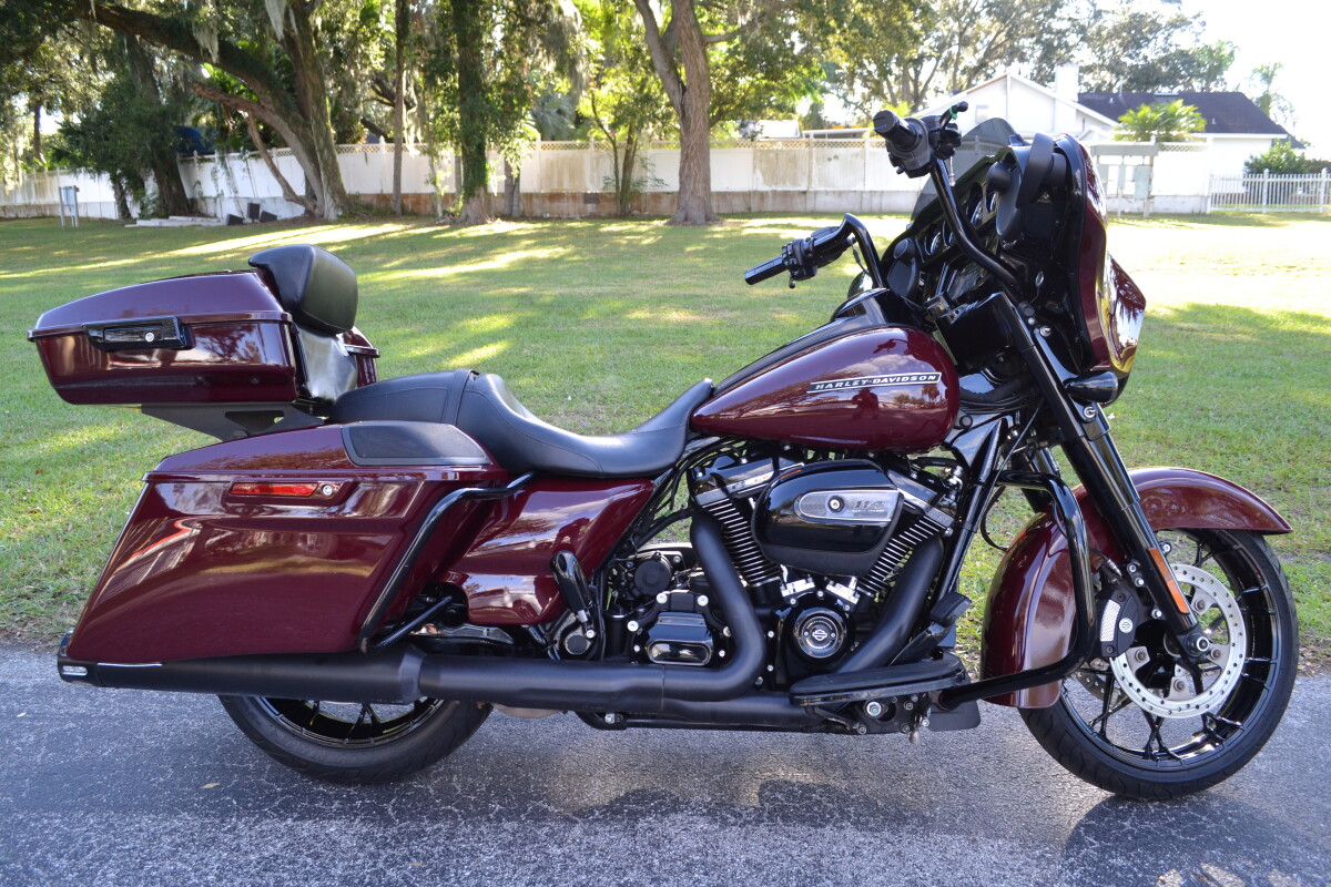 2020 Harley-Davidson Street Glide Special - FLHXS