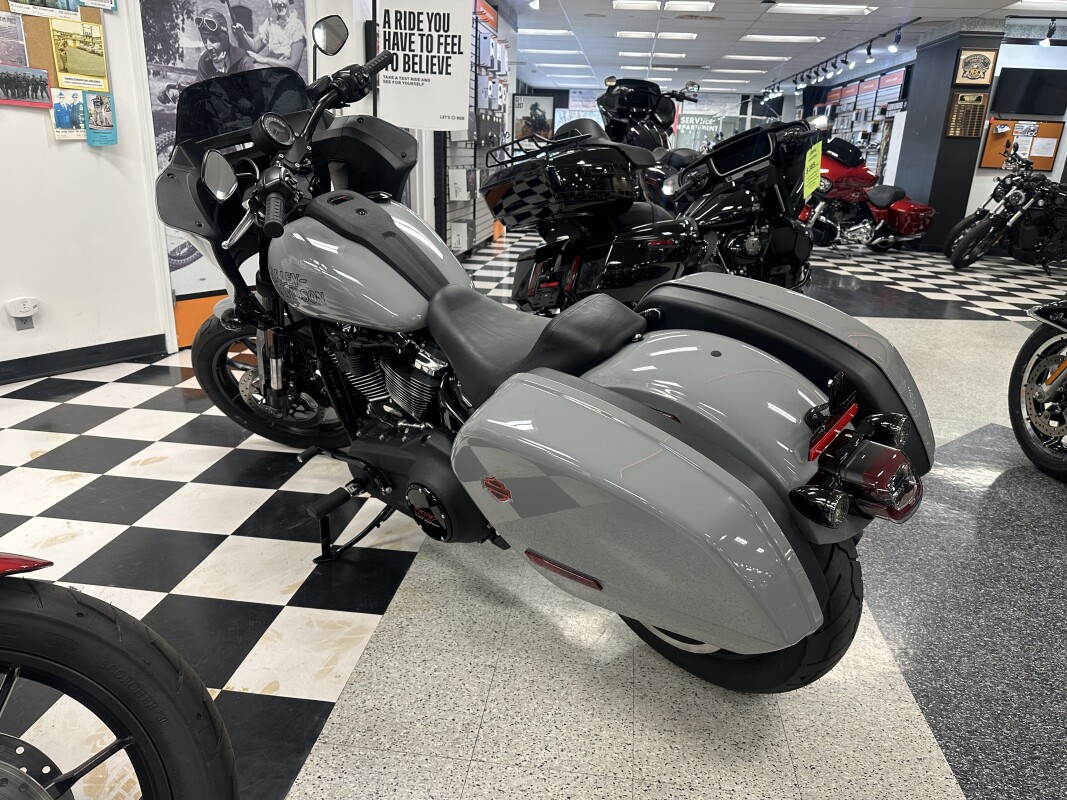 2025 Harley-Davidson Low Rider ST Billiard Gray - Black Finish - Photo 3