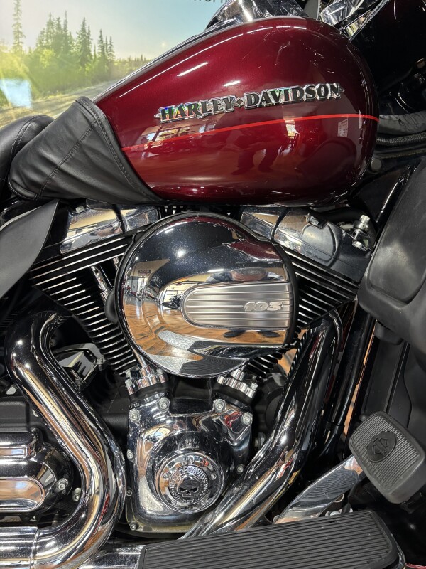 2016 Harley-Davidson Ultra Limited MYS RED/VEL RED W/PINSTRIPE - Photo 4