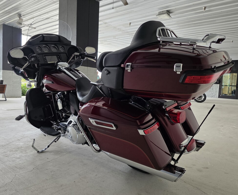 2016 Harley-Davidson Electra Glide Ultra Classic - Photo 9