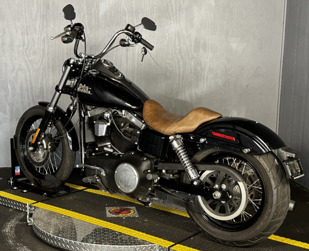 2017 Harley-Davidson FXDB103 BLACK - Photo 10