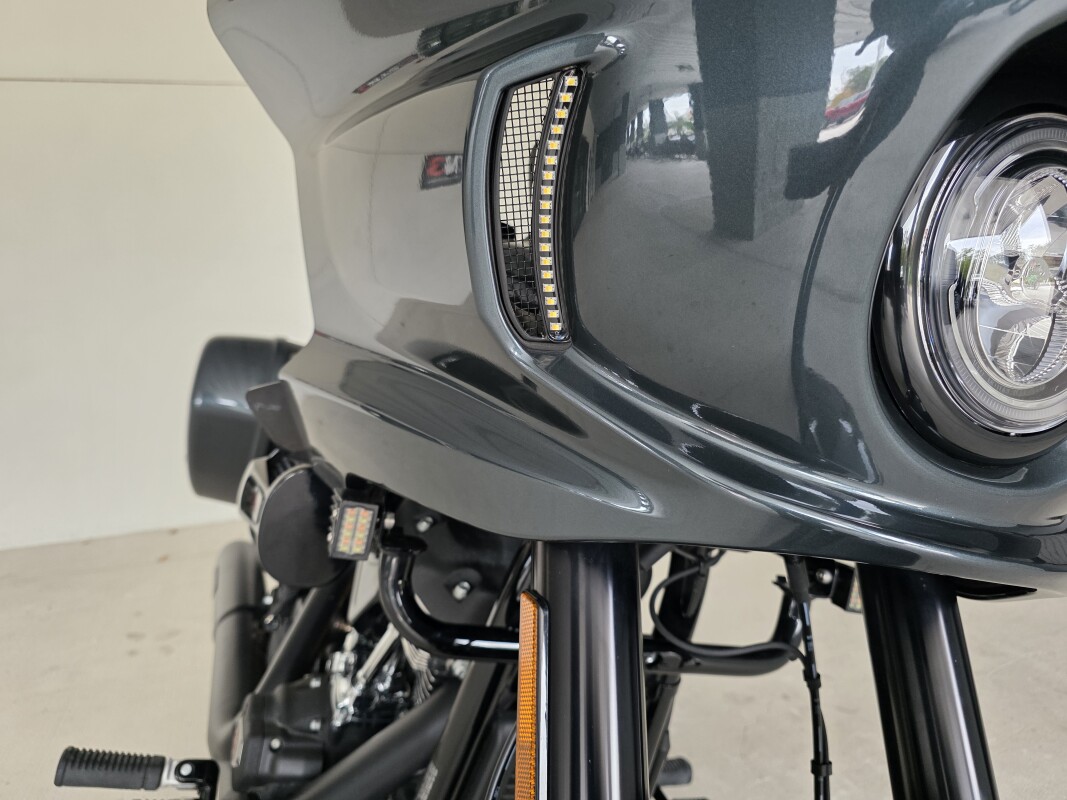 2025 Harley-Davidson Low Rider ST - Photo 3