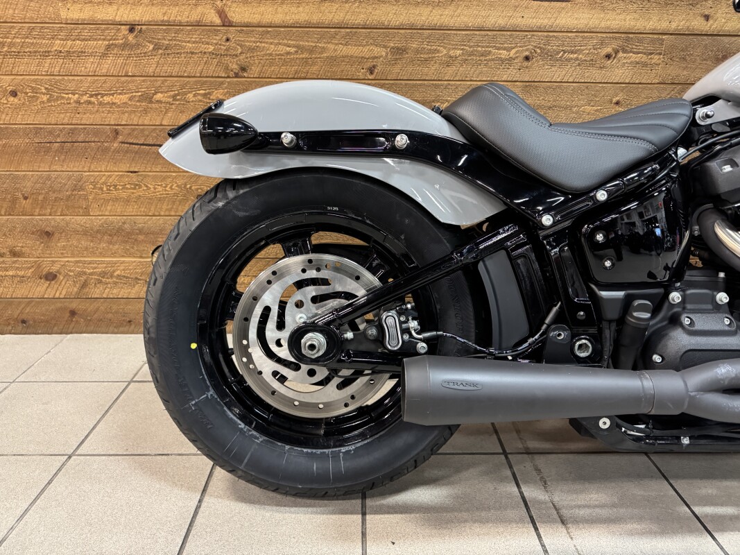2024 HARLEY-DAVIDSON SOFTAIL STREET BOB BILLIARD GREY FXBBS - Photo 5