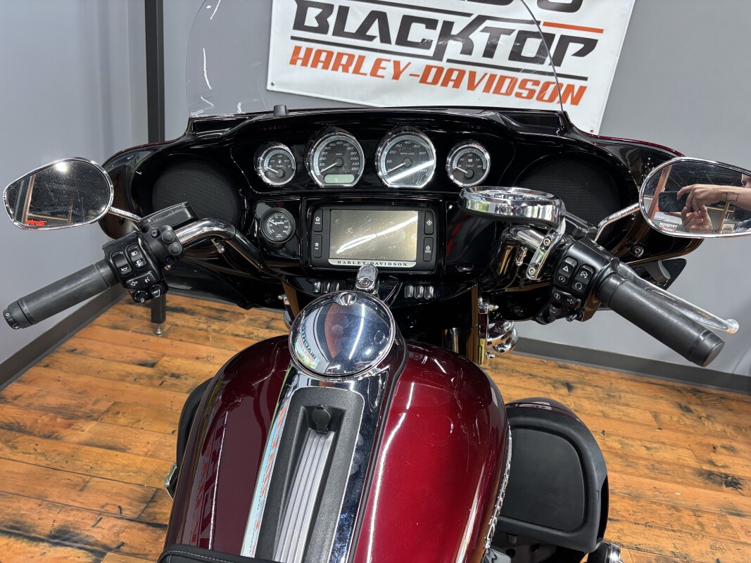 2016 Harley-Davidson Ultra Limited MYS RED/VEL RED W/PINSTRIPE - Photo 8
