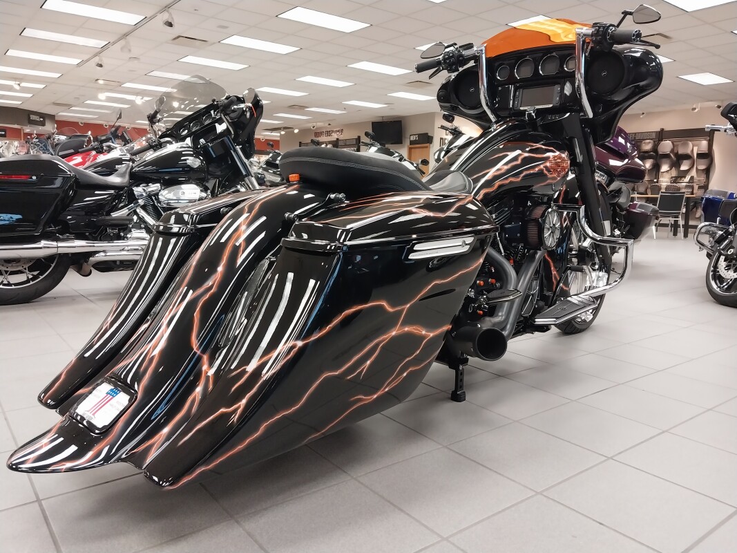FLHXS 2014 Street Glide Special - Photo 8