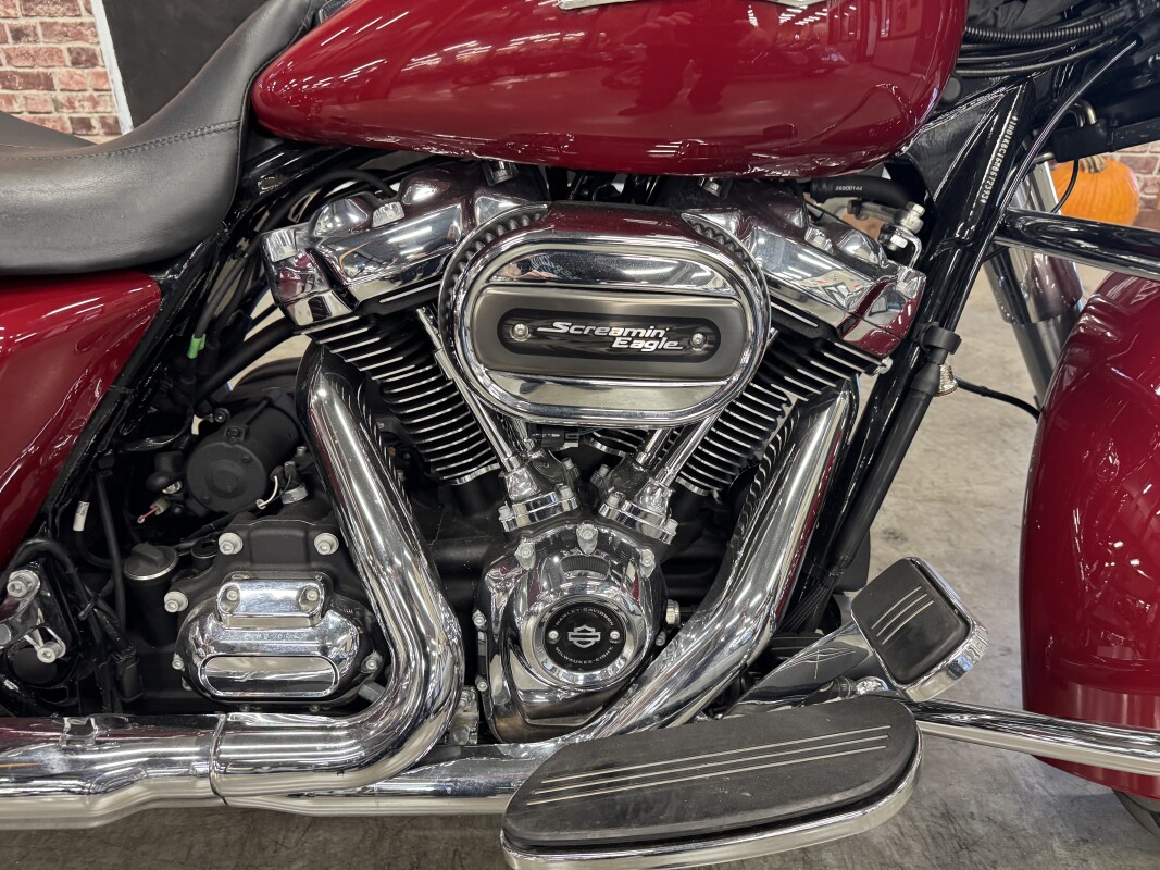2021 Harley-Davidson Street Glide FLHX - Photo 2