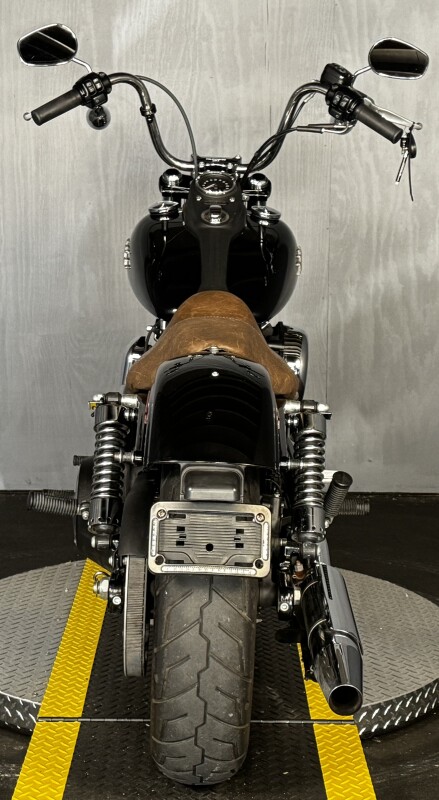 2017 Harley-Davidson FXDB103 BLACK - Photo 4