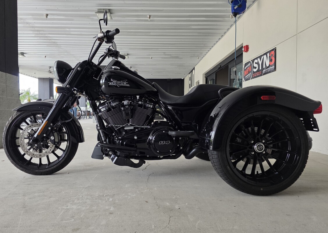 2023 Harley-Davidson Freewheeler - Photo 10