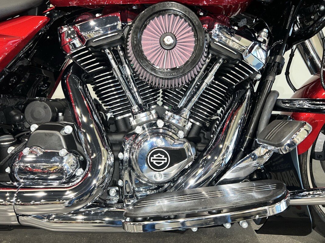 2025 Harley-Davidson Road Glide FLTRX - Photo 4