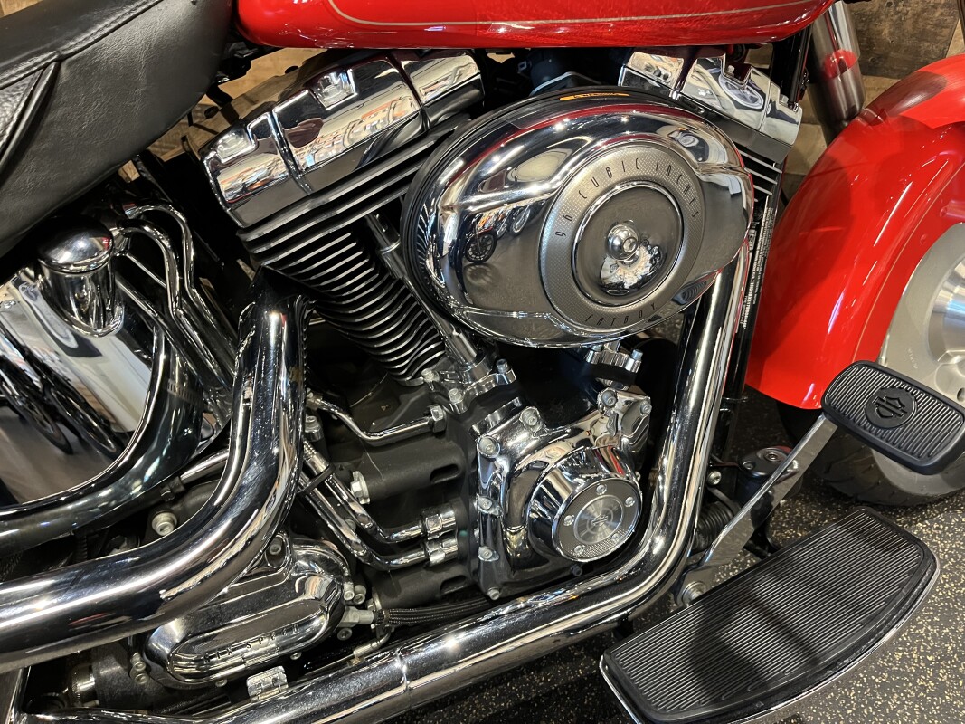 2011 Harley-Davidson Fat Boy Scarlet Red FLSTF - Photo 7