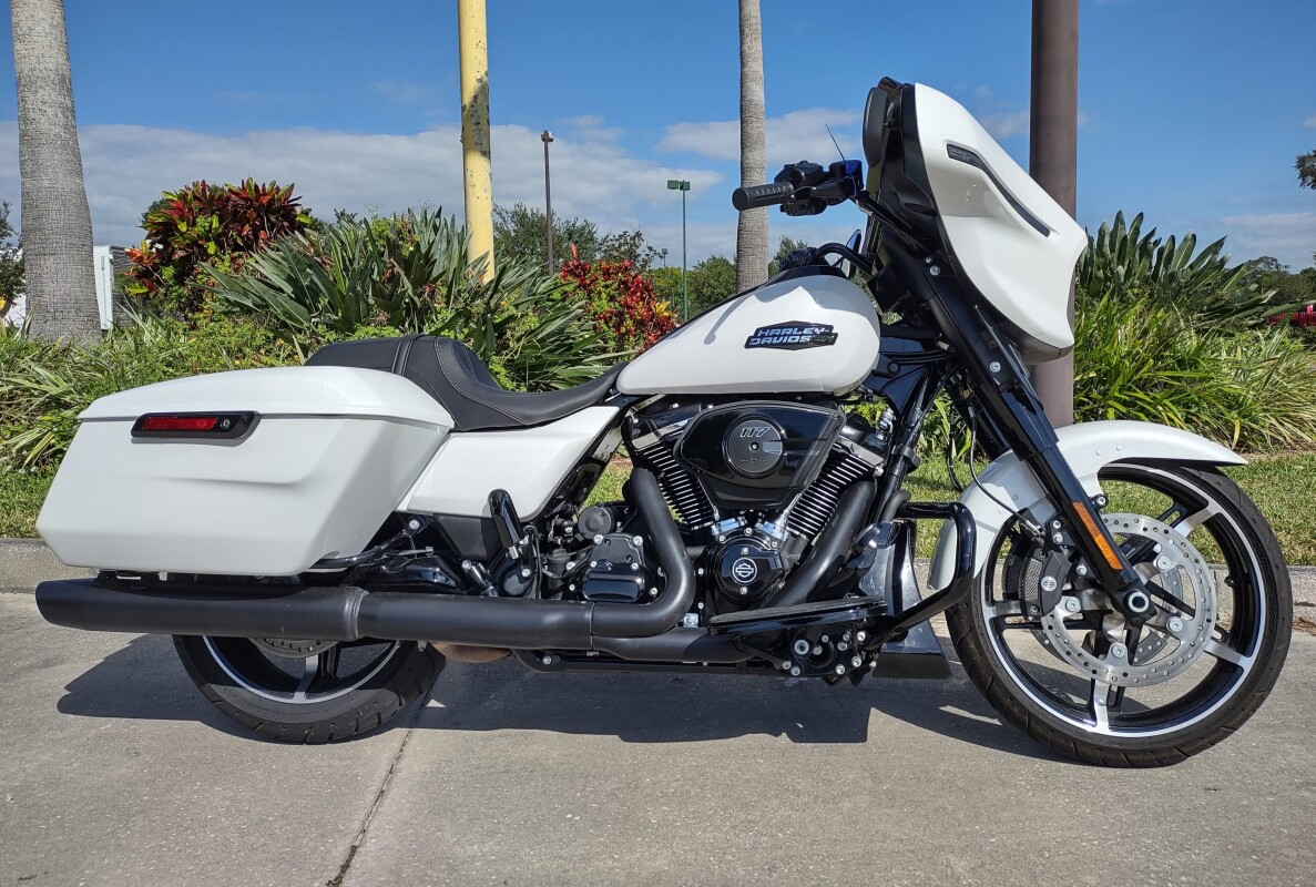 Street Glide - Photo 2
