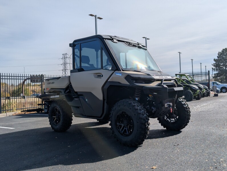 2026 Can-Am Defender Limited HD11