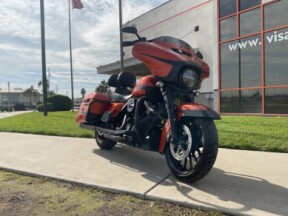 FLHXS 2019 Street Glide® Special thumb 2