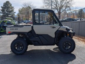 2026 Can-Am Defender Limited HD11 thumb 3