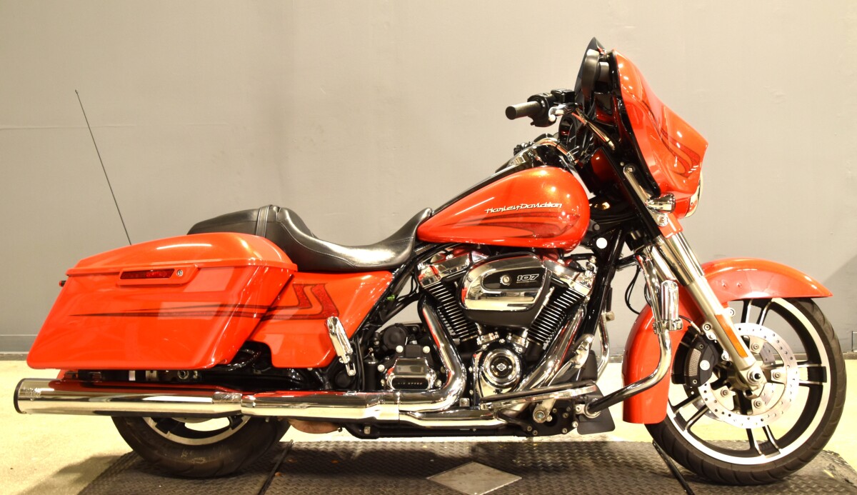 【新品未使用】FLV バタフライペダル　レッド PS-717 バタフライペダル | リンエイ株式会社商品発注サイト