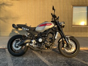 2019 Yamaha XSR900 - Garage Metal thumb 2