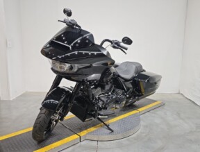 FLTRX 2025 Road Glide™ thumb 2