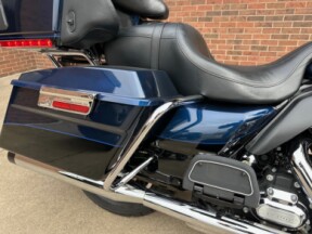 2013 Harley-Davidson Ultra Limited FLHTK thumb 1
