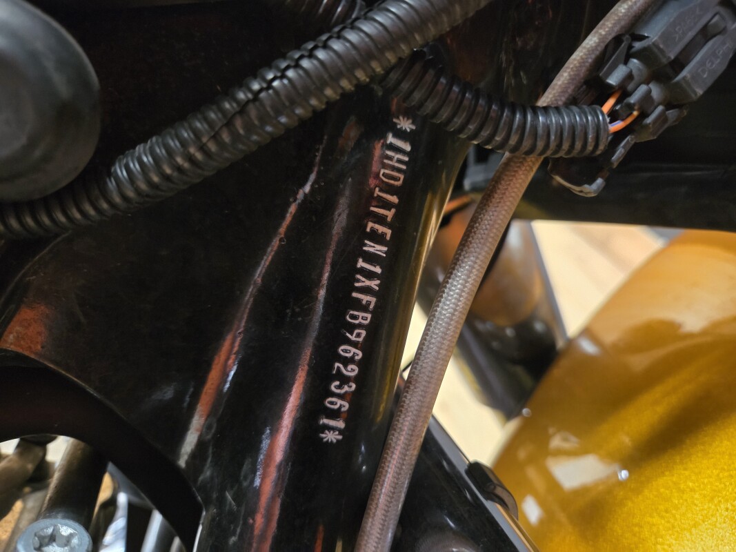 FLHTKSE 2015 CVO™ Ultra Limited, photo 6