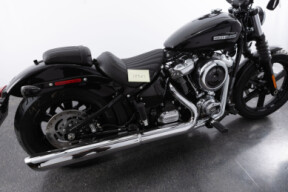 2025 Harley-Davidson® Street Bob™ Vivid Black !!!!NEUF!!! thumb 3