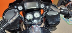 2015 Harley-Davidson® Road Glide® Special Black Denim thumb 3