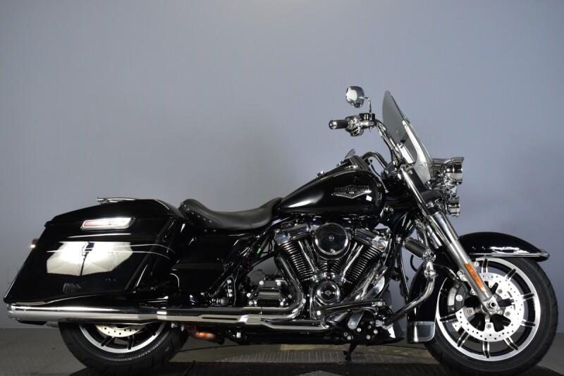 2018 Harley-Davidson® Road King® FLHR