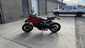 2015 Ducati Hyperstrada HYS821 thumb 2
