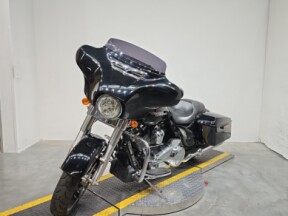 FLHX 2019 Street Glide® thumb 2