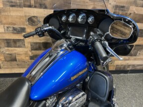 2017 Harley-Davidson® Ultra Limited Custom Color Bonneville Blue/Fathom Blue FLHTK thumb 0