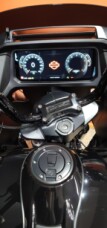 2025 Harley-Davidson® Road Glide® Vivid Black thumb 2