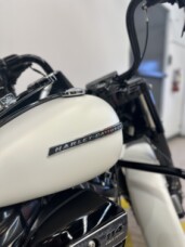 2019 Harley-Davidson® Road King® Special Bonneville Salt Denim thumb 0