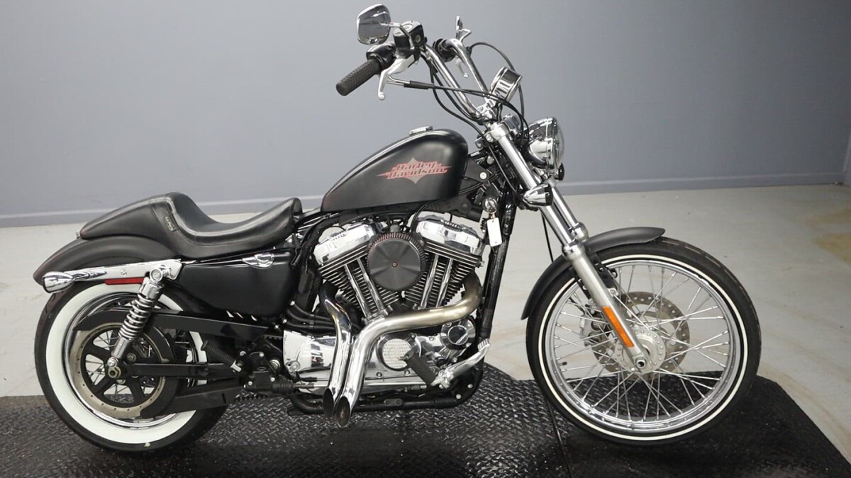 Used 2014 Harley-Davidson® Seventy-Two® XL 1200V | Old Glory