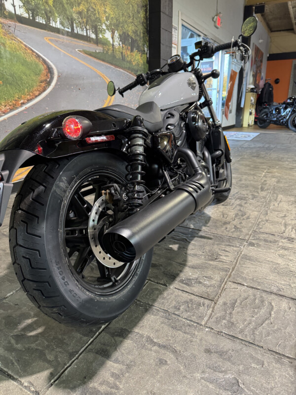 2025 Harley-Davidson® Nightster™, photo 24