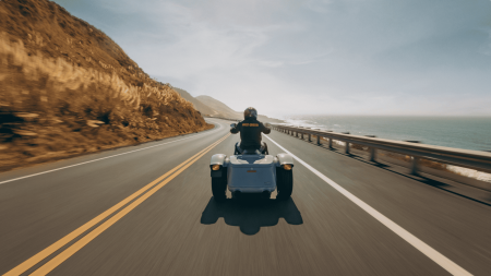 Your Fall Guide to the 2025 Harley-Davidson® Freewheeler® for Trike Fans in Bradenton FL