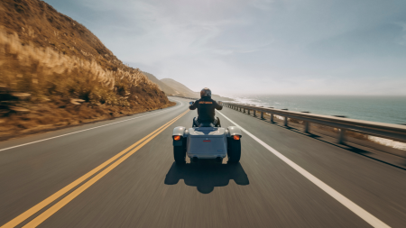 Lutz Riders’ Guide to the 2025 Harley-Davidson® Freewheeler® and Its Best Touring Features