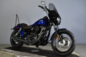 2015 Harley-Davidson® Street Bob® FXDB thumb 2