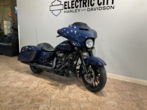 2019 Harley-Davidson® Street Glide® Special Billiard Blue FLHXS thumb 2
