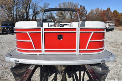 2026 Sweetwater 2286 CSE ~Yamaha 200HP 4S w/ $11,400 in Custom Options.