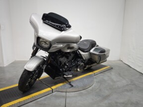 FLHXSE 2023 CVO™ Street Glide® thumb 2