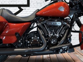 2025 Harley-Davidson<sup>®</sup> Road King<sup>®</sup> Special  thumb 1