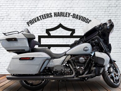 2025 Harley-Davidson<sup>®</sup> Street Glide® Ultra