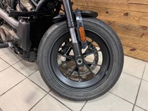 2022 Harley-Davidson® Sportster® S White Sand Pearl RH1250S thumb 1